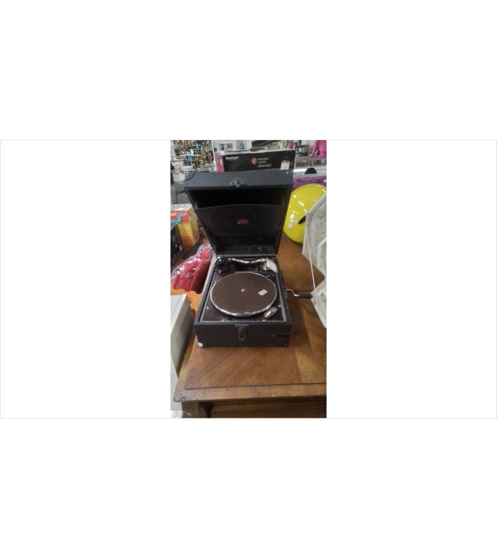 GRAMOPHONE