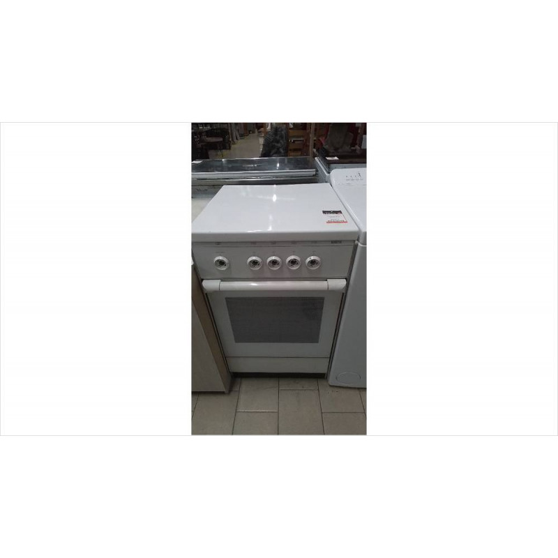 CUISINIERE VEDETTE GAZ DE VILLE