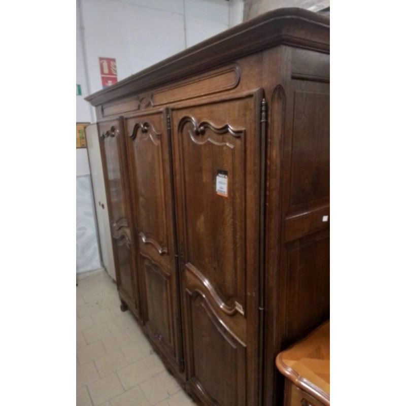 ARMOIRE 3P CHENE ETAGERE PENDERIE