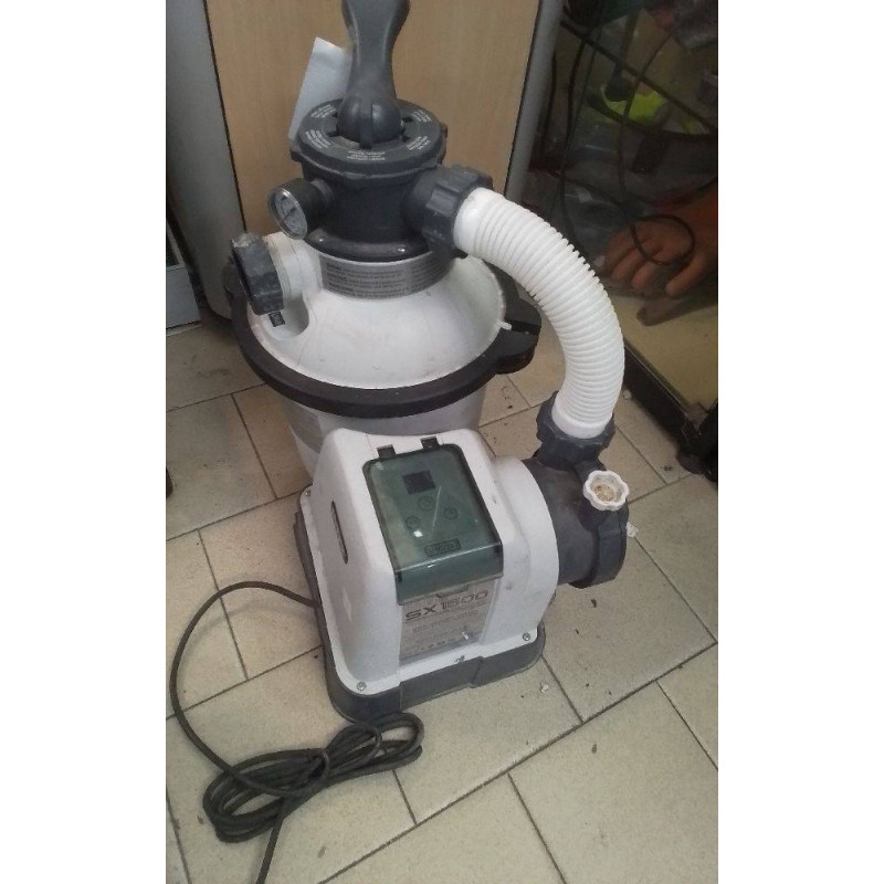 POMPE DE PISCINE + FILTRE A SABLE