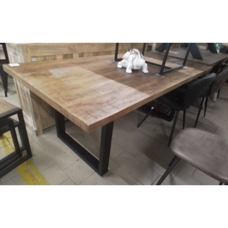 TABLE MANGUIER 2M DISPO EN COLIS