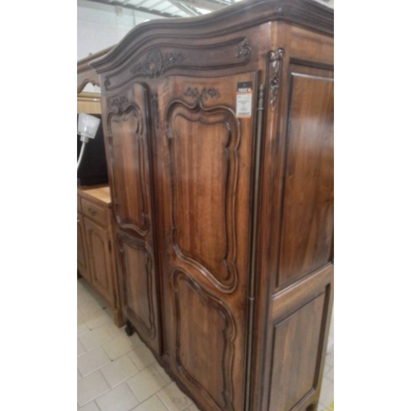 ARMOIRE 2P A FOND A TRAITER