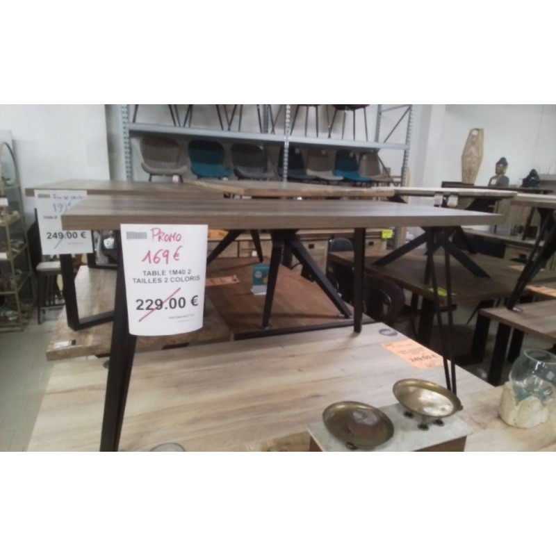 TABLE 1M40 2 TAILLES 2 COLORIS