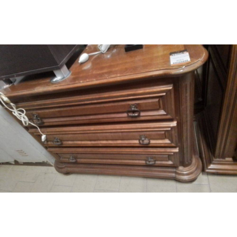 COMMODE 3T A TRAITER 