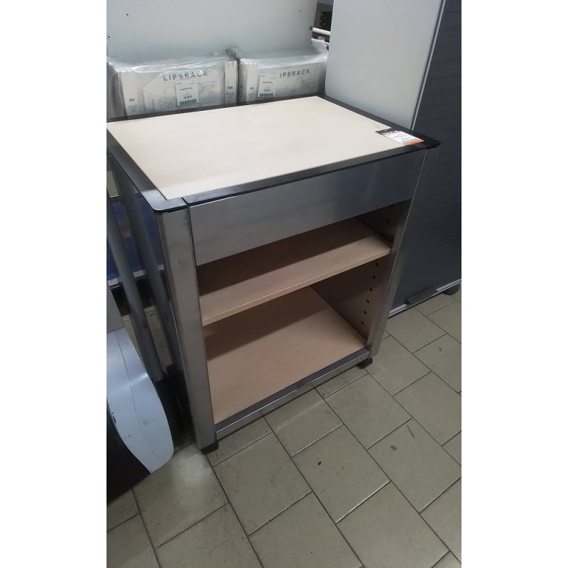 DESSERTE A ROULETTES ARGENTEE