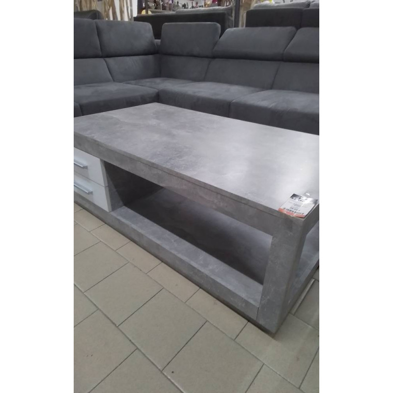 TABLLE BASSE EFFET BETON