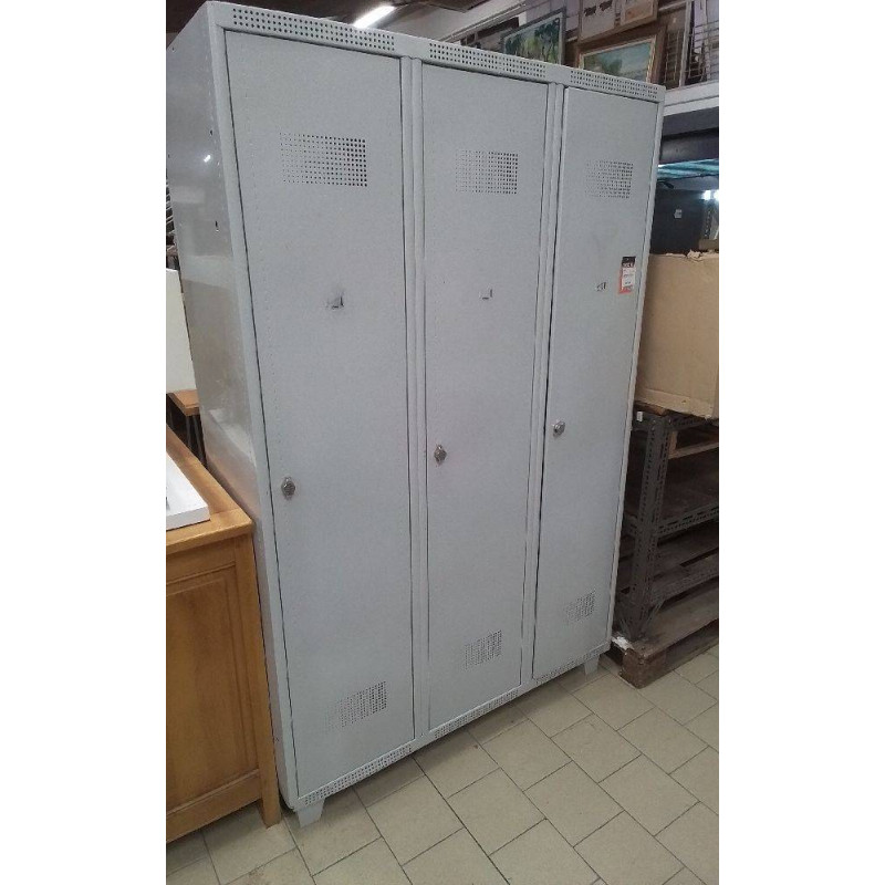 VESTIAIRE METAL 3 PORTES SANS CLES