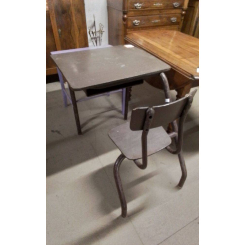 BUREAU ECOLIER MARRON