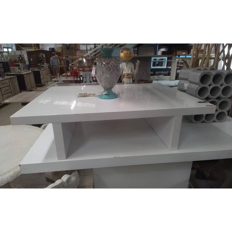TABLE UTRA BASSE LAQUEE BLANC