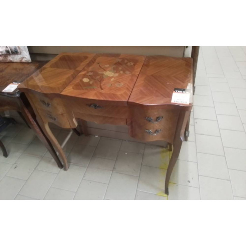 COIFFEUSE MARQUETE 