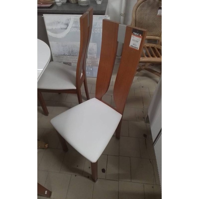 LOT DE 4 CHAISES BLANC ET BOIS 