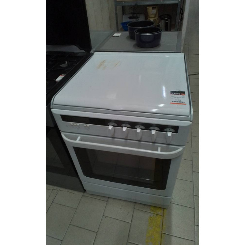 CUISINIERE DE DIETRICH GAZ BUTANE